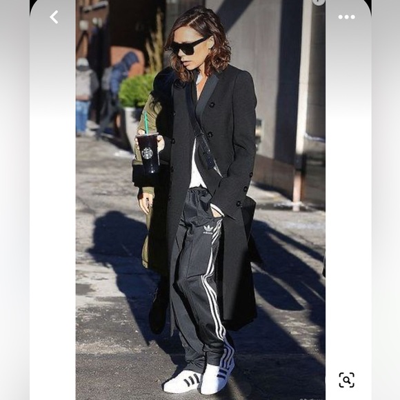 Adidas Original Track pants Man size M, Female size L, mint condition - Picture 13 of 16